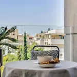 Apartment Sanders Elgio