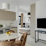 Apartment Sanders Elgio