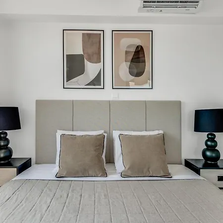 Apartment Sanders Elgio *