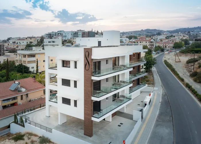 Sanders Elgio Daire Limasol