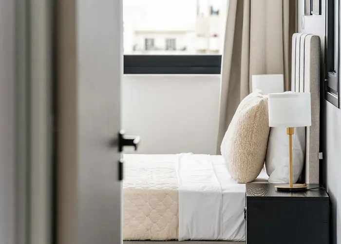 Sanders Elgio Daire *