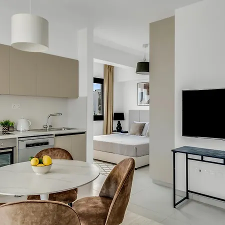 Apartment Sanders Elgio
